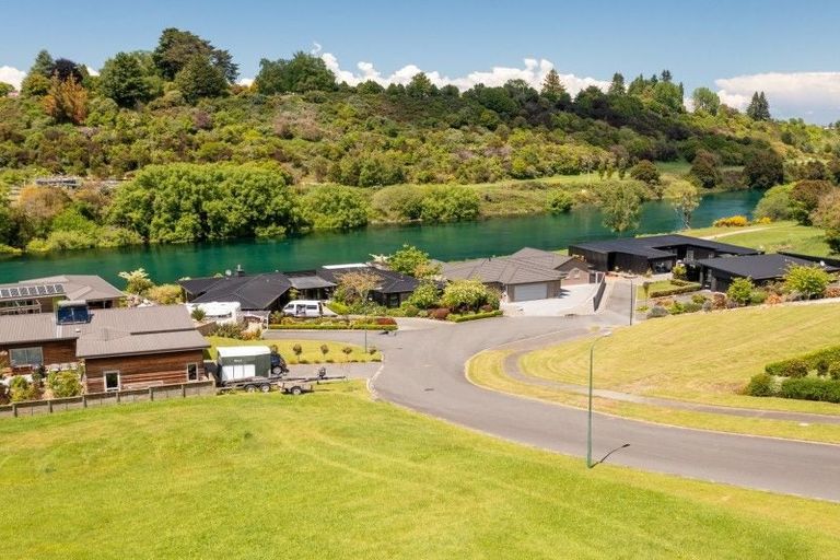 Photo of property in 9 Stevenson Way, Rangatira Park, Taupo, 3330