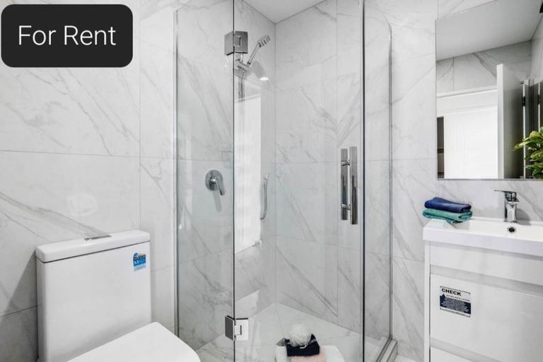 Photo of property in 5/4 Glenhaven Place, Te Atatu Peninsula, Auckland, 0610