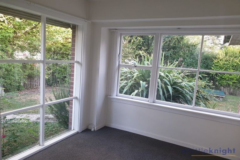 Photo of property in 5 Girvan Street, Fendalton, Christchurch, 8041