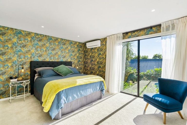 Photo of property in 52 Tanekaha Road, Titirangi, Auckland, 0604