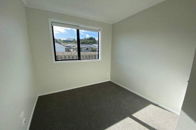 Photo of property in 14 Equine Way, Brookfield, 3110