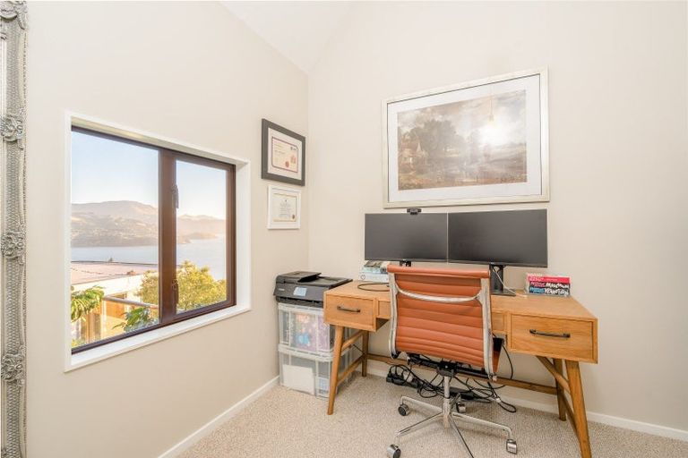 Photo of property in 30 Gilmour Terrace, Lyttelton, 8082