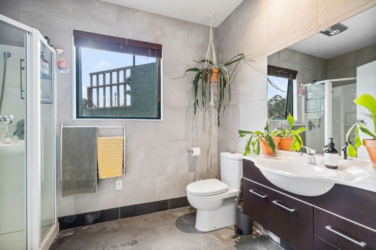 Photo of property in 1559 Pataua Road North, Pataua North, Whangarei, 0175