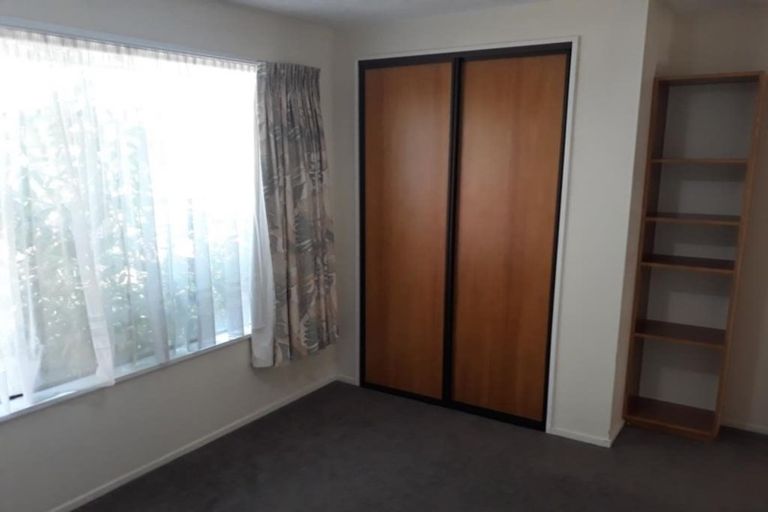 Photo of property in 120 Grahams Road, Burnside, Christchurch, 8053