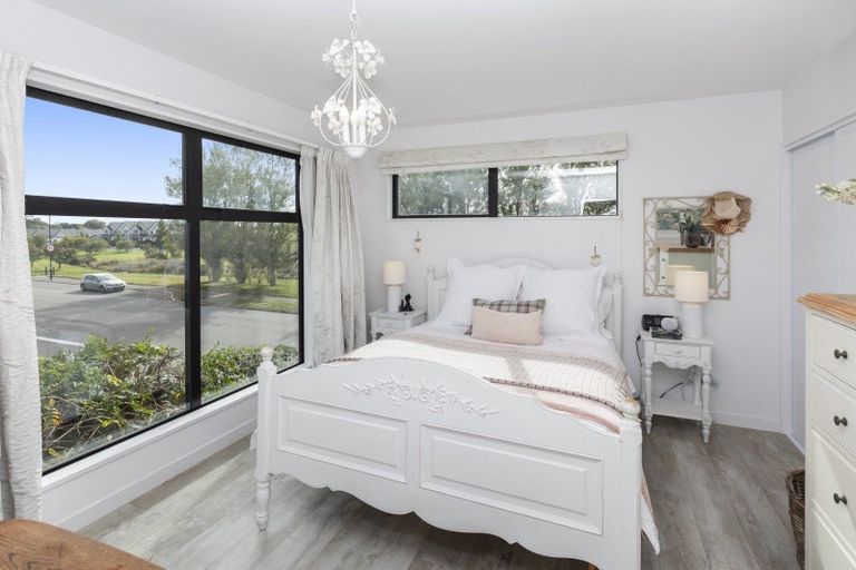 Photo of property in 67 Caulfield Avenue, Halswell, Christchurch, 8025