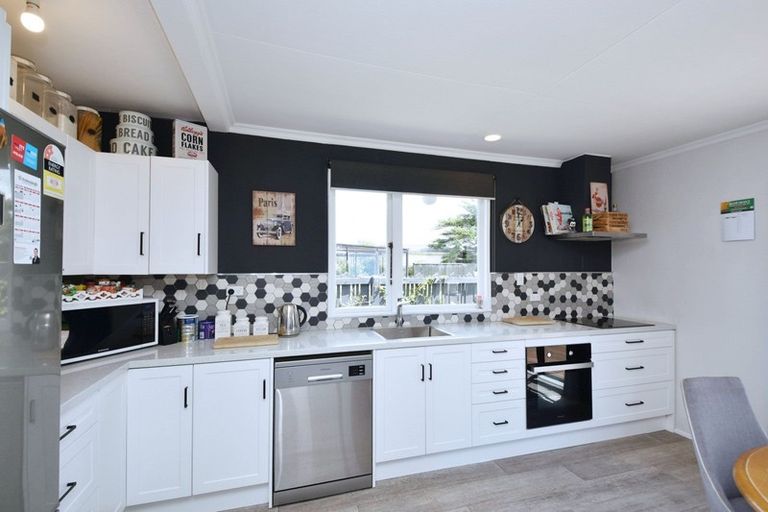 Photo of property in 66 Christina Street, Strathern, Invercargill, 9812