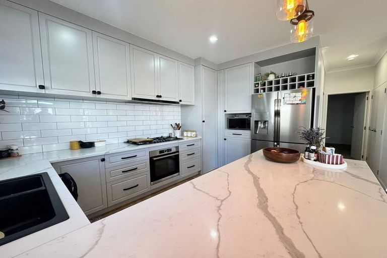 Photo of property in 31b Hill Crescent, Papakura, 2110