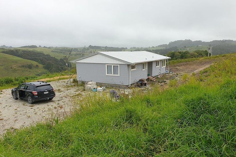 Photo of property in 217 Heatley Road, Whakapirau, 0583
