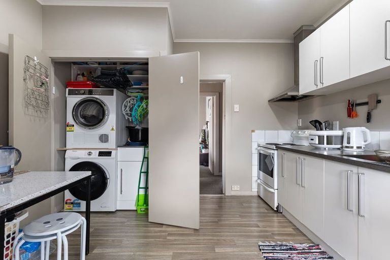 Photo of property in 21 Rewa Street, Takaro, Palmerston North, 4412