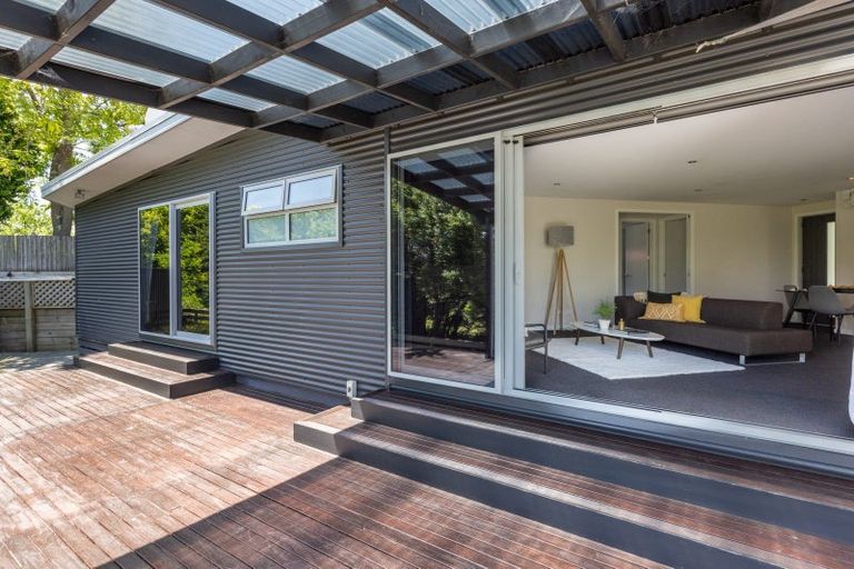 Photo of property in 9a Saint Hill Lane, Havelock North, 4130