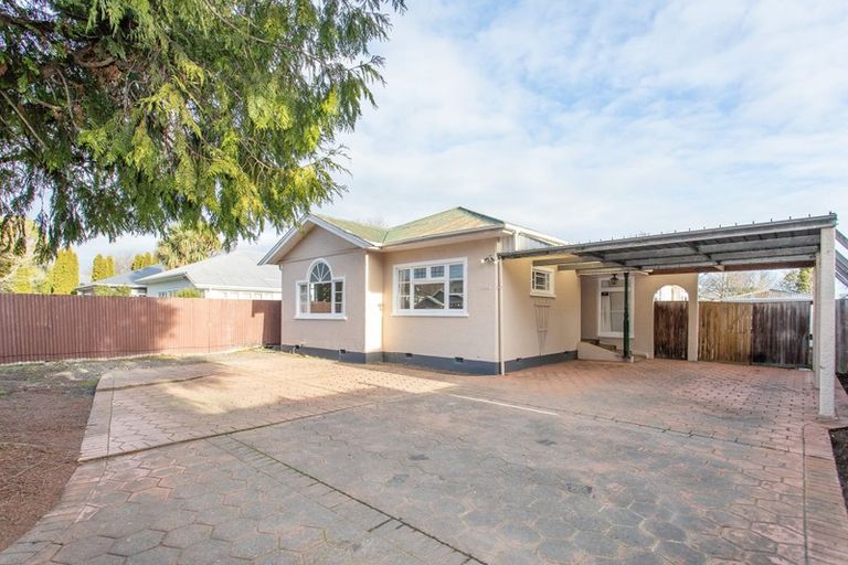 Photo of property in 229 Cranford Street, St Albans, Christchurch, 8014