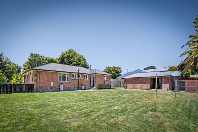 Photo of property in 76 High Street, Southbridge, 7602