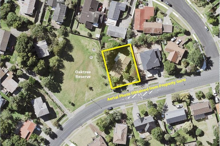 Photo of property in 50 Oaktree Avenue, Browns Bay, Auckland, 0630