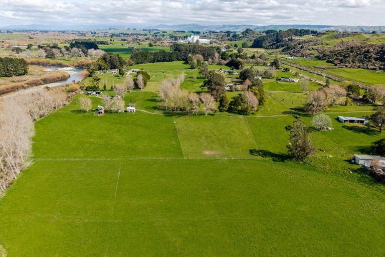 Photo of property in 180 Pukemiku Road, Mangamutu, Pahiatua, 4983