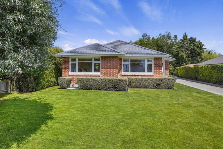 Photo of property in 105 West Belt, Rangiora, 7400