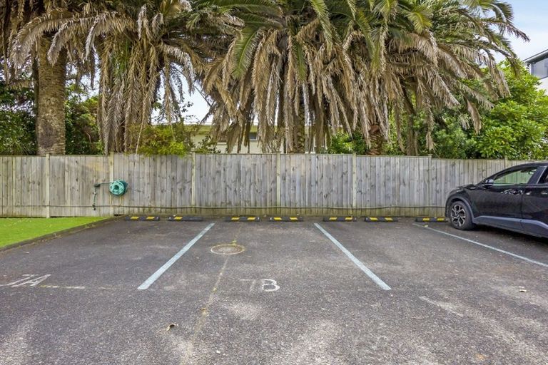 Photo of property in 7b Puriri Avenue, Orewa, 0931