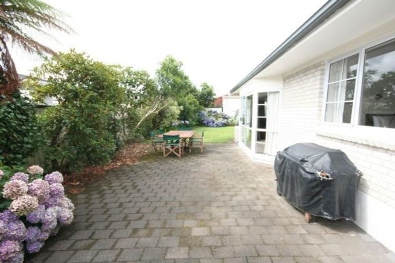 Photo of property in 32 Iles Road, Lynmore, Rotorua, 3010