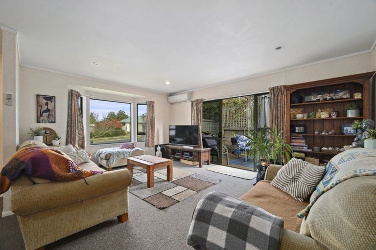 Photo of property in 2/6 The Grove, Nukuhau, Taupo, 3330