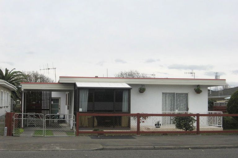 Photo of property in 2/11 Mcgrath Street, Napier South, Napier, 4110