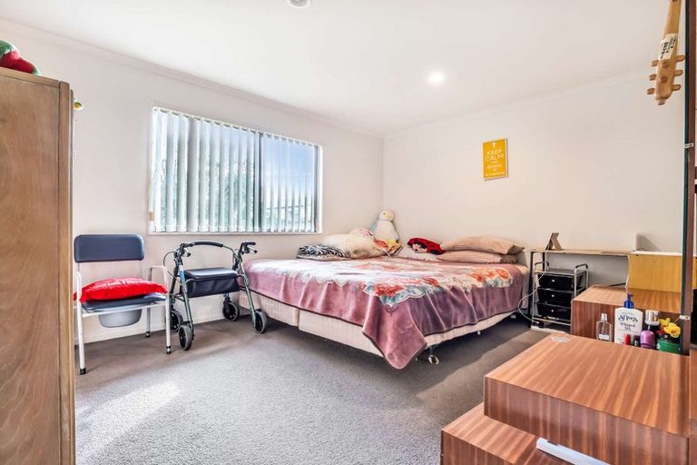 Photo of property in 2 Warriston Avenue, Waiuku, 2123