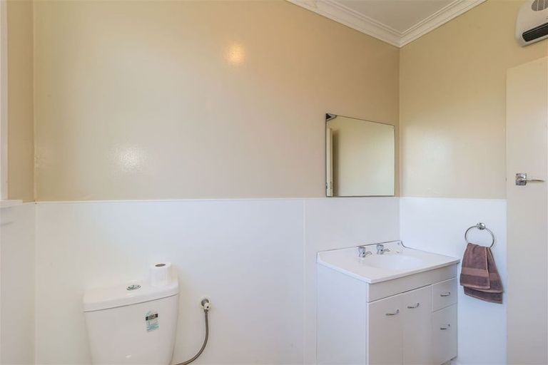 Photo of property in 3 Ballance Street, Levin, 5510