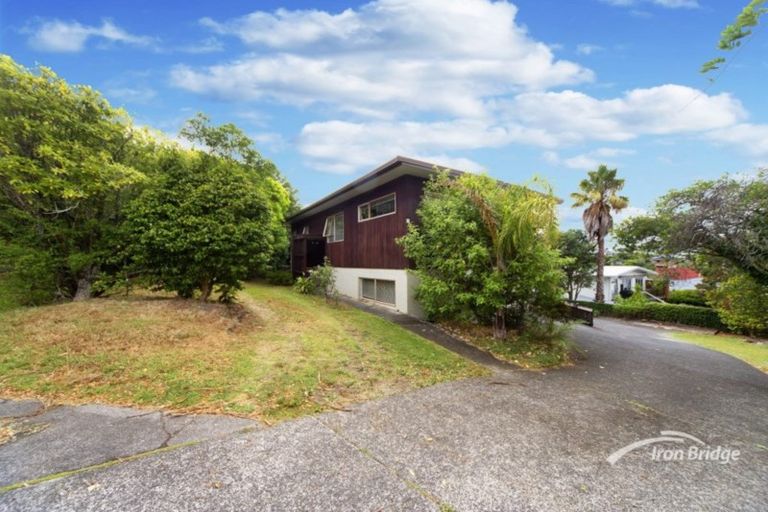 Photo of property in 1/31 Amante Crescent, Mairangi Bay, Auckland, 0630