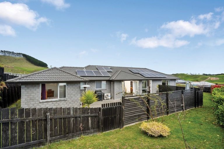 Photo of property in 151 Ballintoy Park Drive, Welcome Bay, Tauranga, 3175