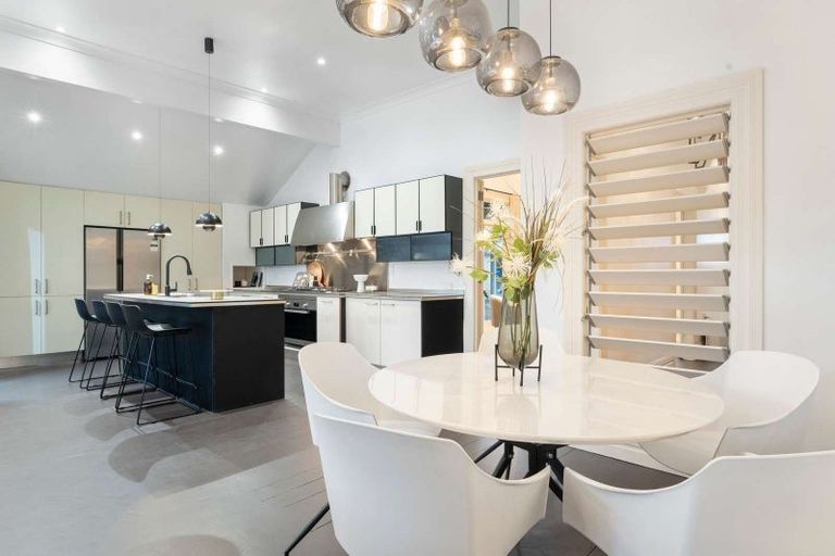 Photo of property in 37 Ohinerau Street, Remuera, Auckland, 1050