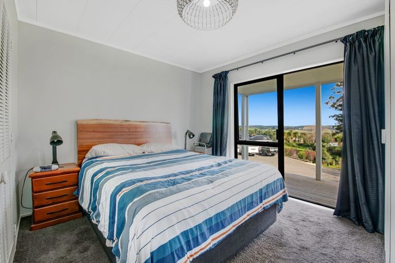 Photo of property in 207 Mangakura Road, Helensville, 0875