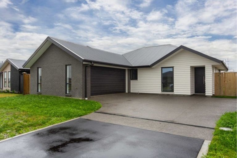 Photo of property in 6 Nethercote Way, Rolleston, 7614