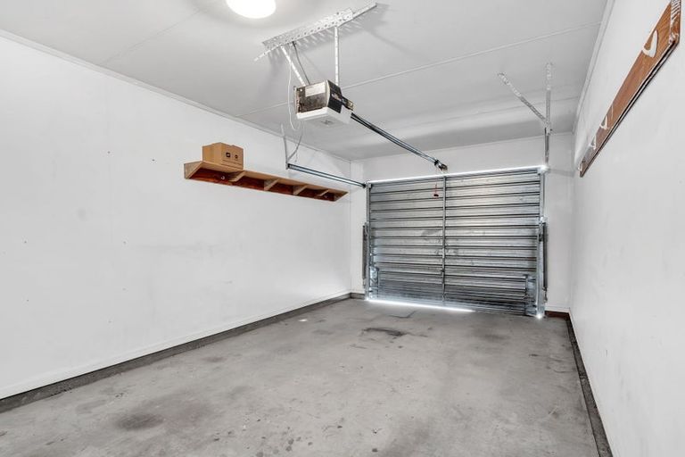 Photo of property in 984h Tremaine Avenue, Roslyn, Palmerston North, 4414