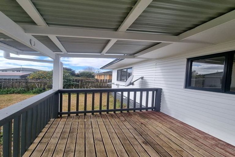 Photo of property in 44 Birdwood Road, Pukekohe, 2120
