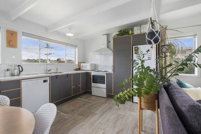 Photo of property in 61 Seaforth Road, Waihi Beach, 3611