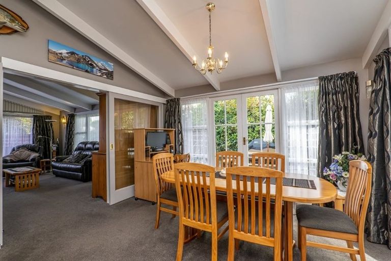 Photo of property in 317 Waimairi Road, Ilam, Christchurch, 8041