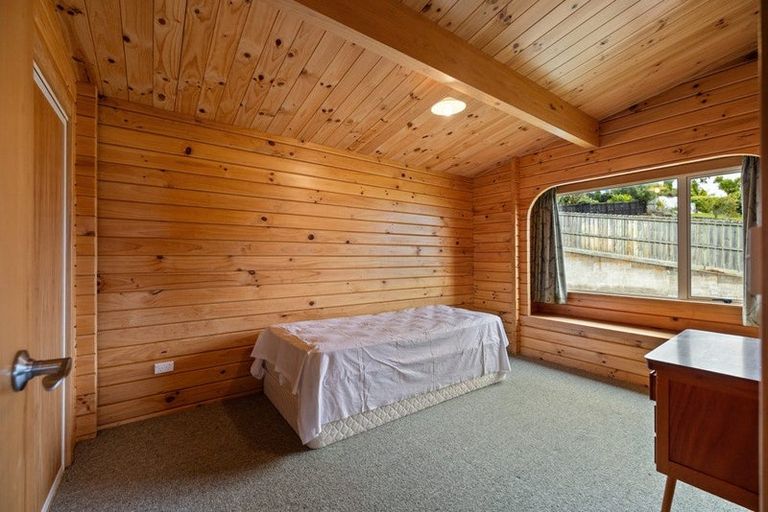 Photo of property in 19b Tuawera Terrace, Clifton, Christchurch, 8081