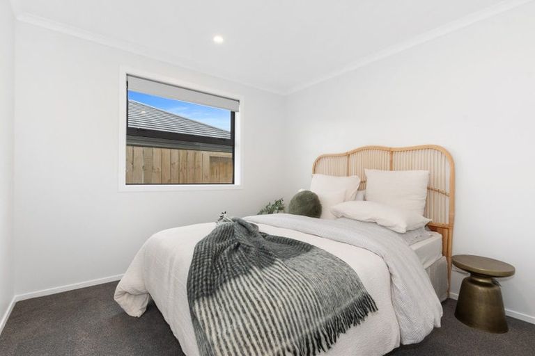 Photo of property in 2 Tiaki Rise, Tikipunga, 0112