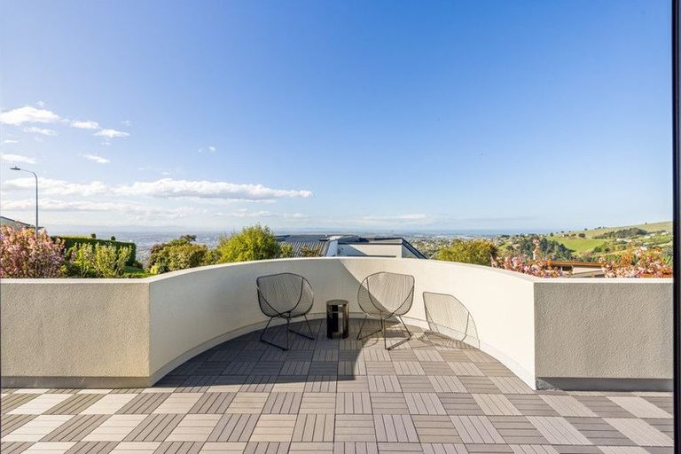 Photo of property in 29 Harry Ell Drive, Cashmere, Christchurch, 8022