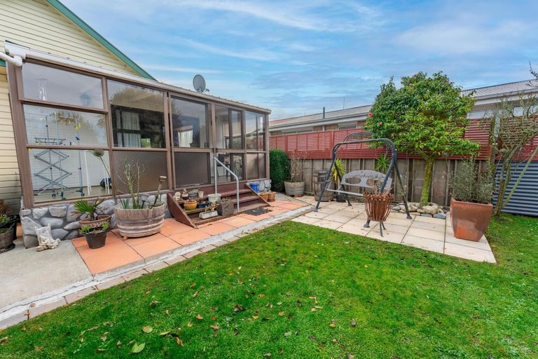 Photo of property in 19 Oxford Street, West End, Timaru, 7910