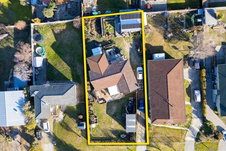 Photo of property in 60 Donegal Street, Cromwell, 9310