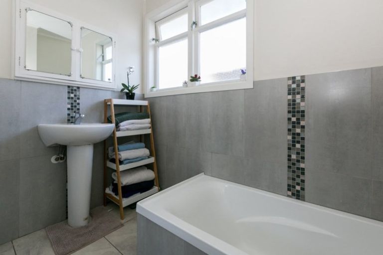 Photo of property in 54 Menin Road, Onekawa, Napier, 4110