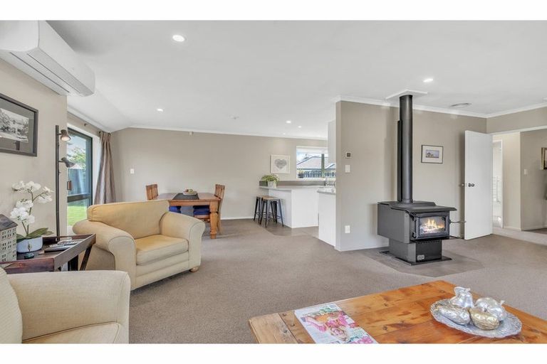 Photo of property in 8 Kereru Close, Oxford, 7430