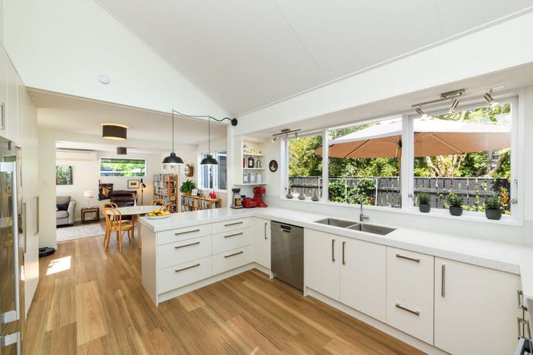 Photo of property in 26 Manapouri Crescent, Hokowhitu, Palmerston North, 4410