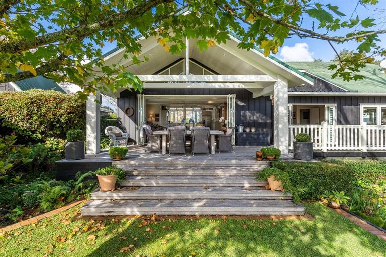 Photo of property in 18 Beacon Road, Riverhead, Albany, 0793