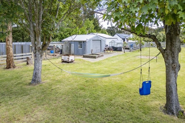 Photo of property in 1461 North Eyre Road, West Eyreton, Rangiora, 7475