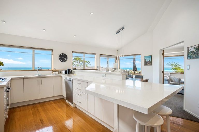 Photo of property in 78 Knights Road, Rothesay Bay, Auckland, 0630