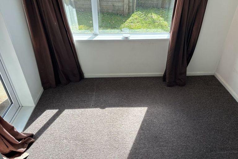 Photo of property in 11 Waimea Terrace, Beckenham, Christchurch, 8023