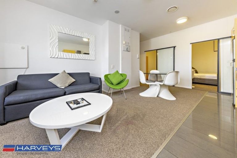 Photo of property in Twin Towers, 512/17 Putney Way, Manukau, Auckland, 2104