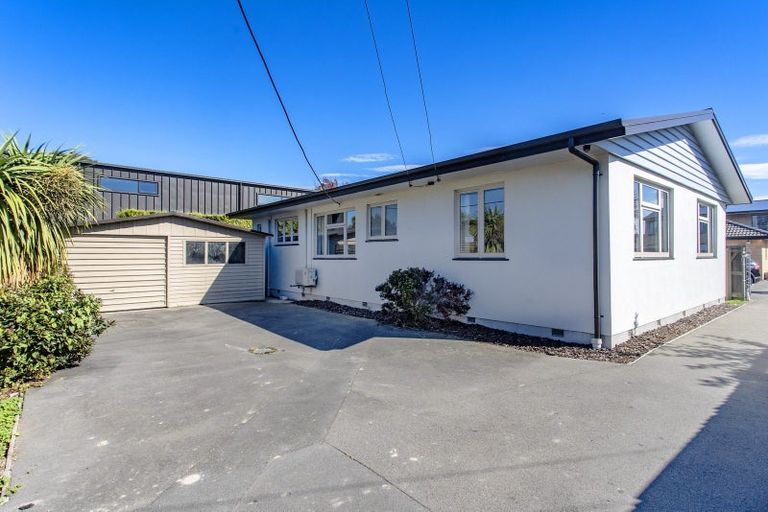 Photo of property in 113c Somerfield Street, Somerfield, Christchurch, 8024