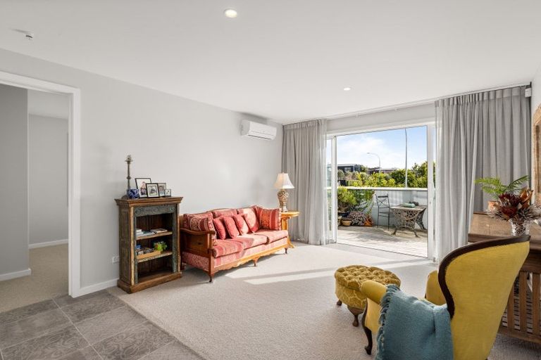 Photo of property in 6 Bureta Road, Otumoetai, Tauranga, 3110