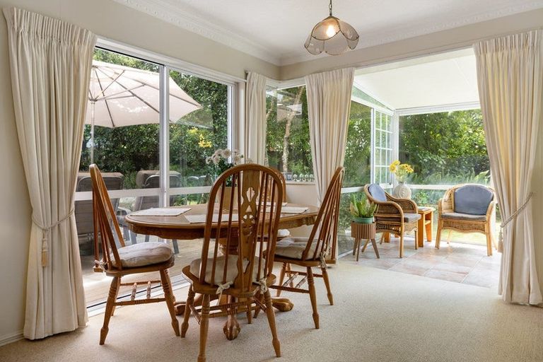 Photo of property in 52 Sunrise Avenue, Mount Maunganui, 3116